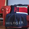 Pled Tommy Hilfiger Grant Deco 150x200cm Albastru Navy